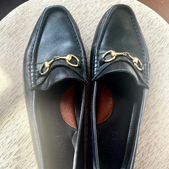 Gucci | Shoes | Authentic Vintage Womens Black Gucci Loafers  display picture 1